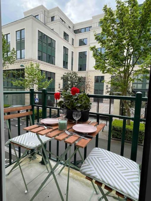 Appartement Familial 8 Personnes Proche De Disney Et Paris شيسي المظهر الخارجي الصورة